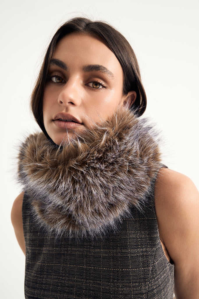 Fluff it Up Fur Collar